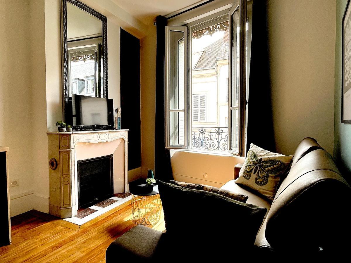 Confortable Studio Sur Jolie Rue Pietonne #3 Dreux Exterior foto